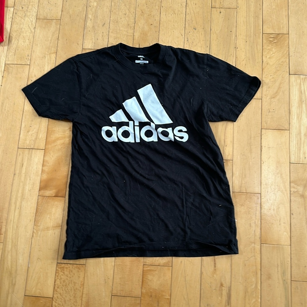 Adidas top